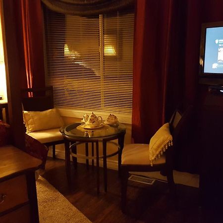 By The Sea Bnb, Sidney Victoria Bc Buitenkant foto