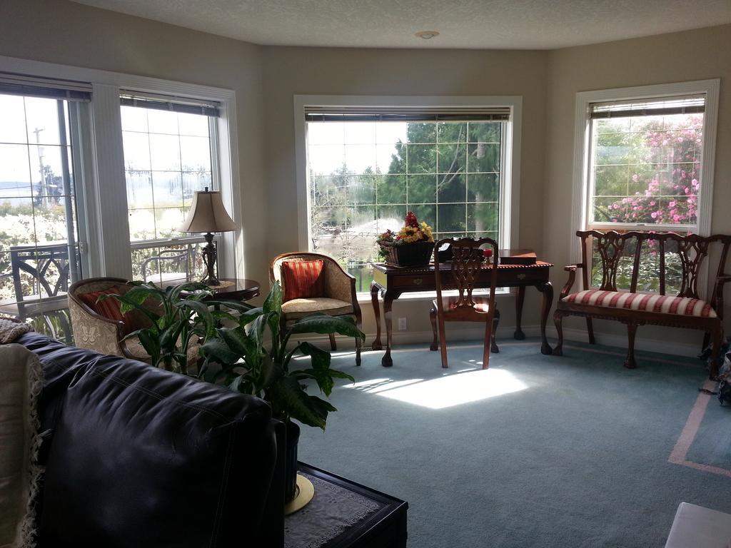By The Sea Bnb, Sidney Victoria Bc Buitenkant foto