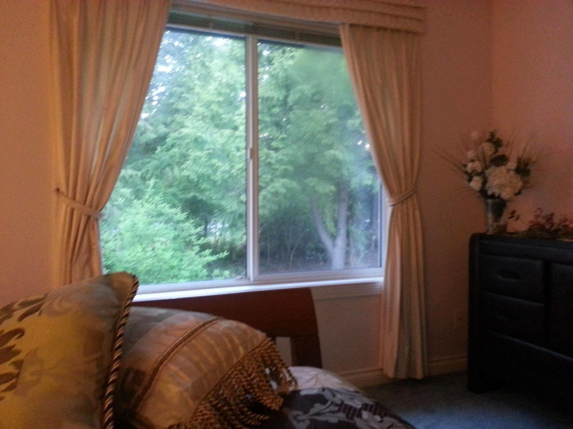 By The Sea Bnb, Sidney Victoria Bc Buitenkant foto